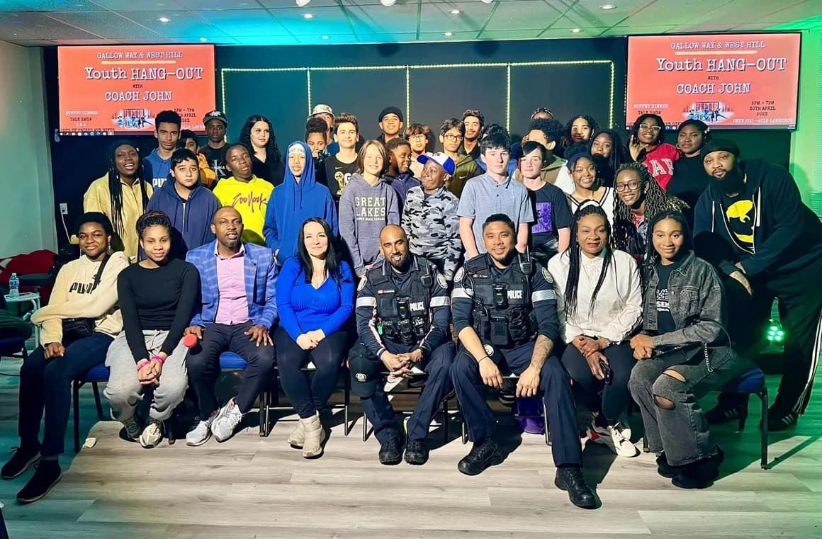 Youth Leaders Program